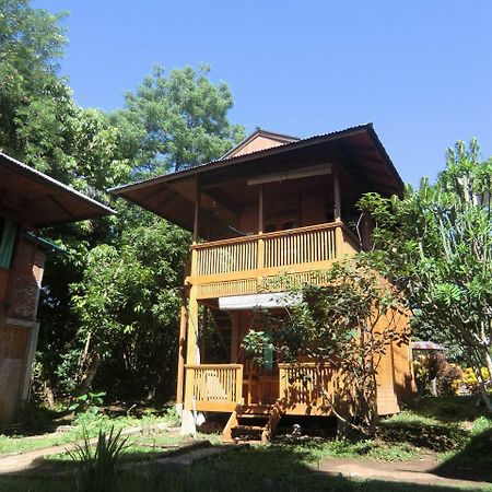 Bunaken Sea Garden Resort ภายนอก รูปภาพ
