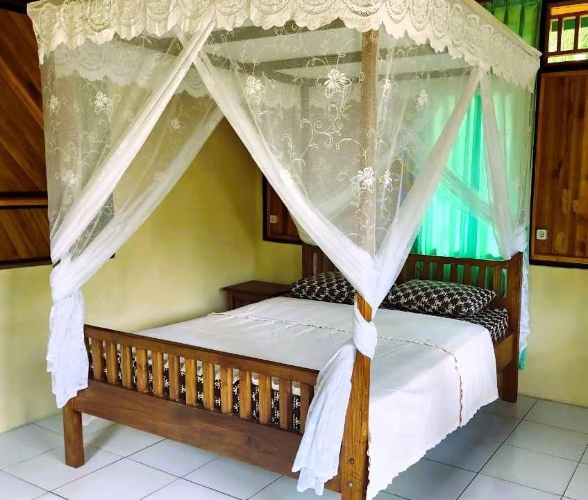 Bunaken Sea Garden Resort ภายนอก รูปภาพ