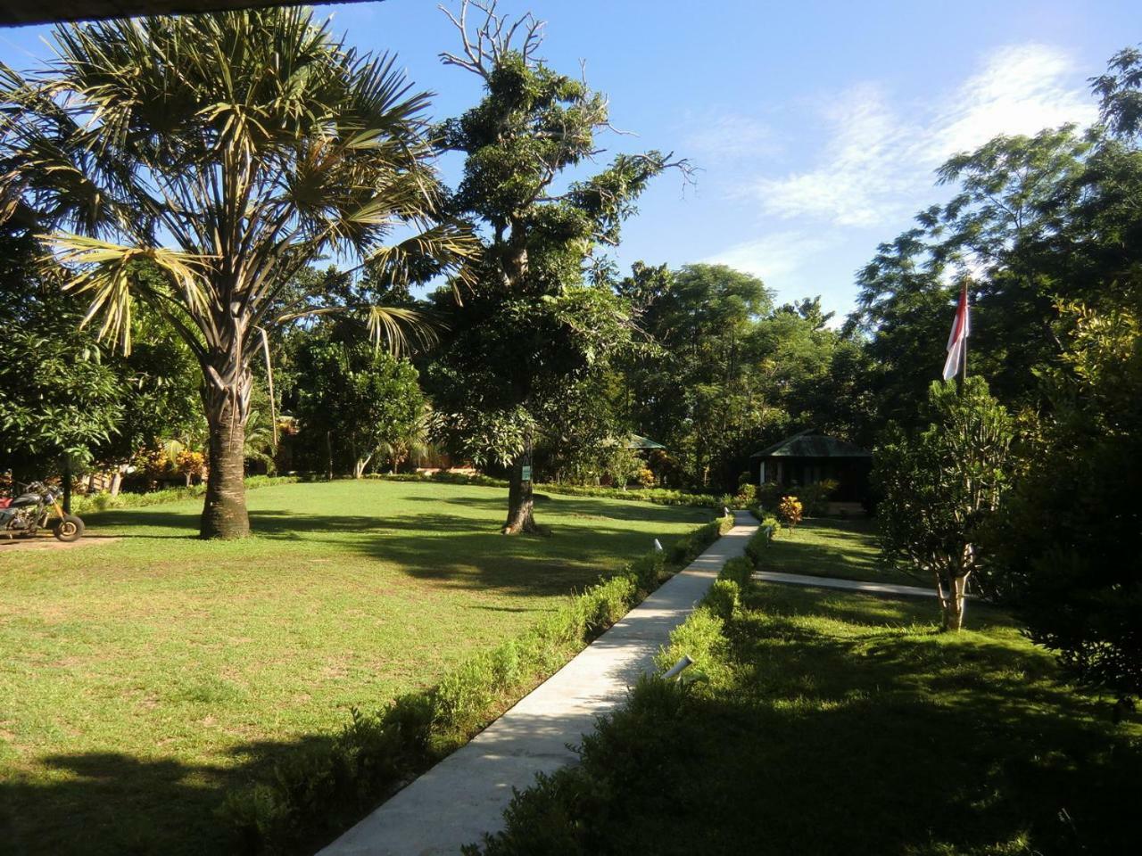 Bunaken Sea Garden Resort ภายนอก รูปภาพ